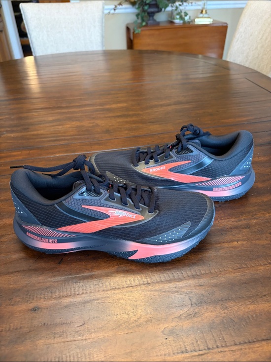 Brooks Shoes - Brooks Black Adrenaline 24 GTs Woman US 9 ACS